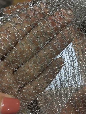 304 Stainless Steel Rajutan Wire Mesh Untuk Gas Liquid Filter Mesh Demister